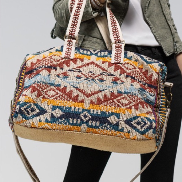 NEW Navajo Aztec Woven Weekender Duffle Bag - Picture 5 of 15